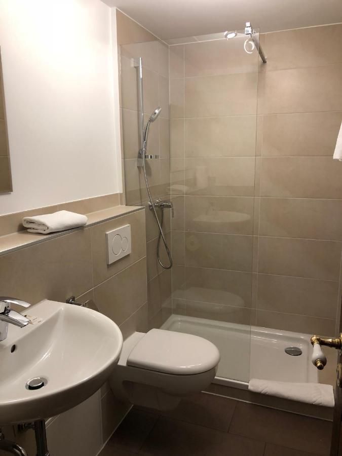 Hotel Weingaertner Mannheim Ngoại thất bức ảnh